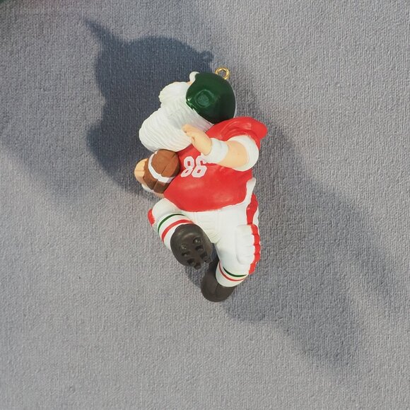 VTG Hallmark Christmas Ornament Touchdown Santa Handcrafted Football Keepsake 80 - Picture 4 of 9